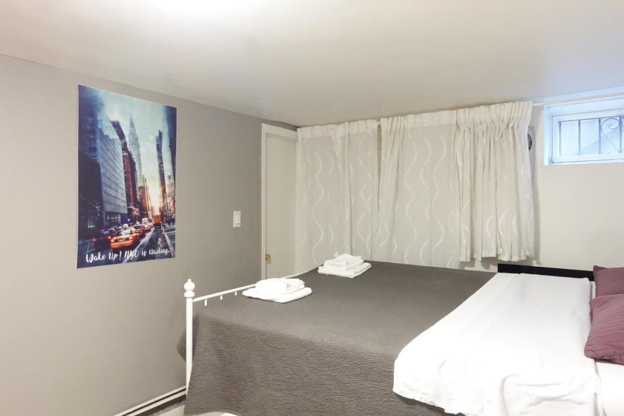 Best Room To Visit Nyc-Subway Access Newark Exterior photo